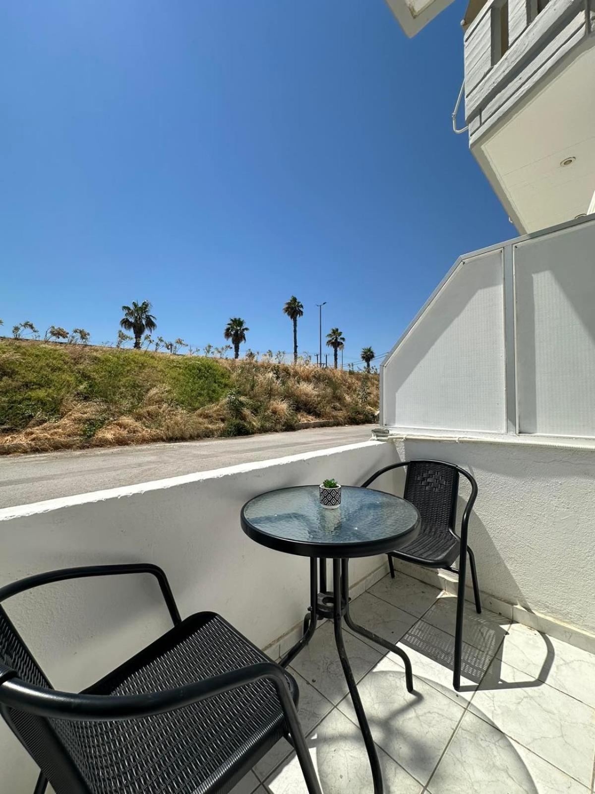 Joseph Seaside Apartment 2 Heraklion  Exterior photo